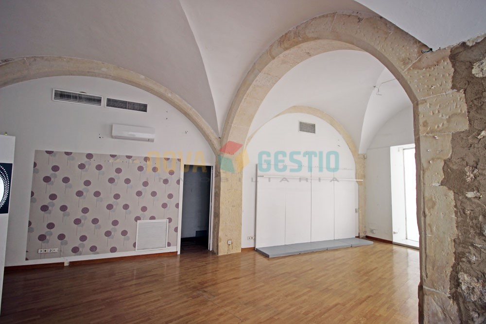 Premises for Sale in Manacor : : LO1588-VEN