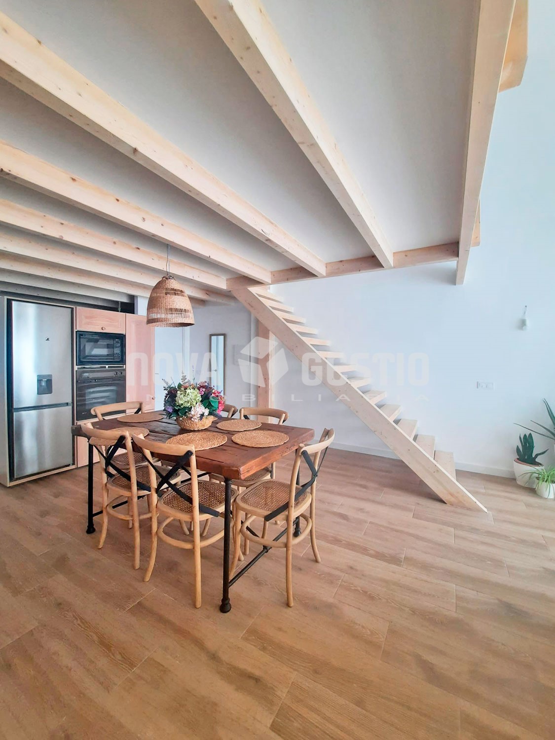 Duplex en alquiler en Cala Mendia : : DP1677CAME-AES