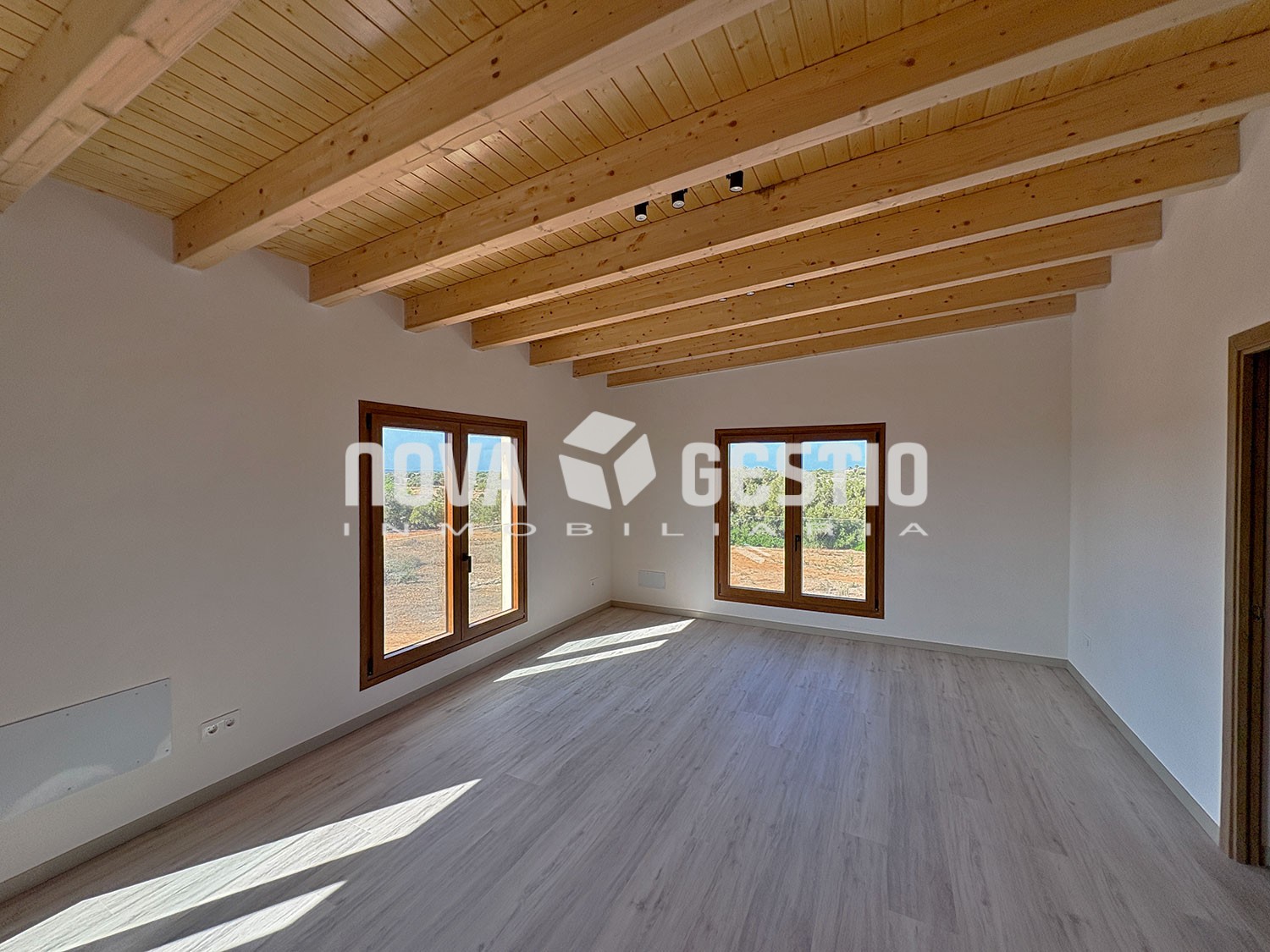 Se alquila lujosa finca rústica en Santanyí : : CA1765SA-AES