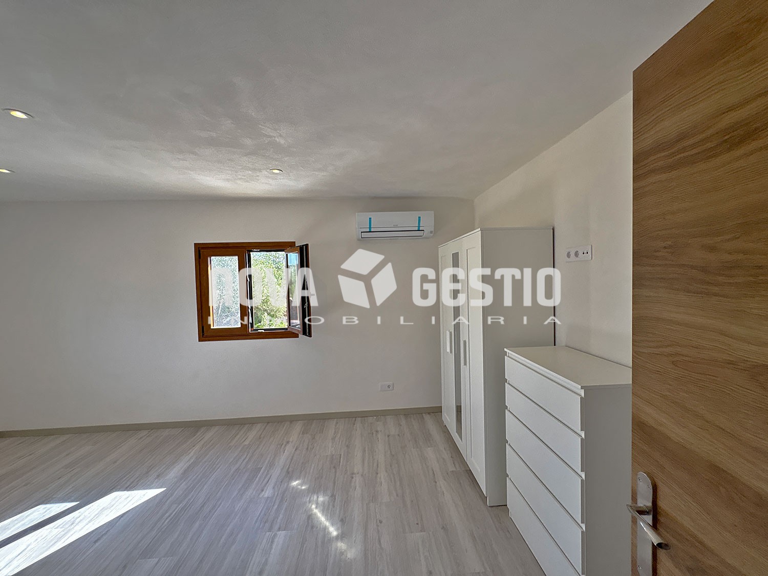 Se alquila lujosa finca rústica en Santanyí : : CA1765SA-AES