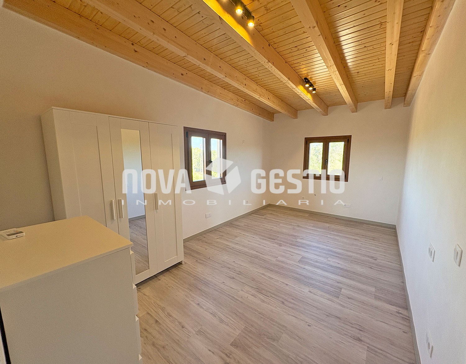 Se alquila lujosa finca rústica en Santanyí : : CA1765SA-AES