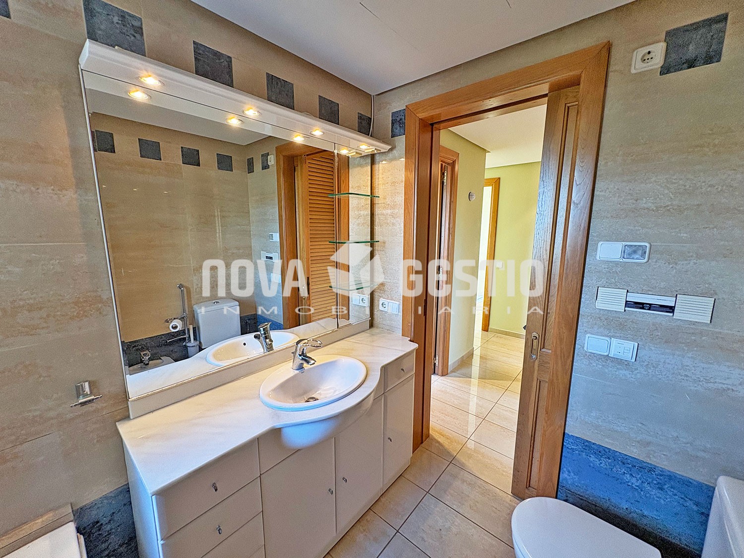 Sea view apartment for rent in Cala Figuera : : PI1665CFI-AEN