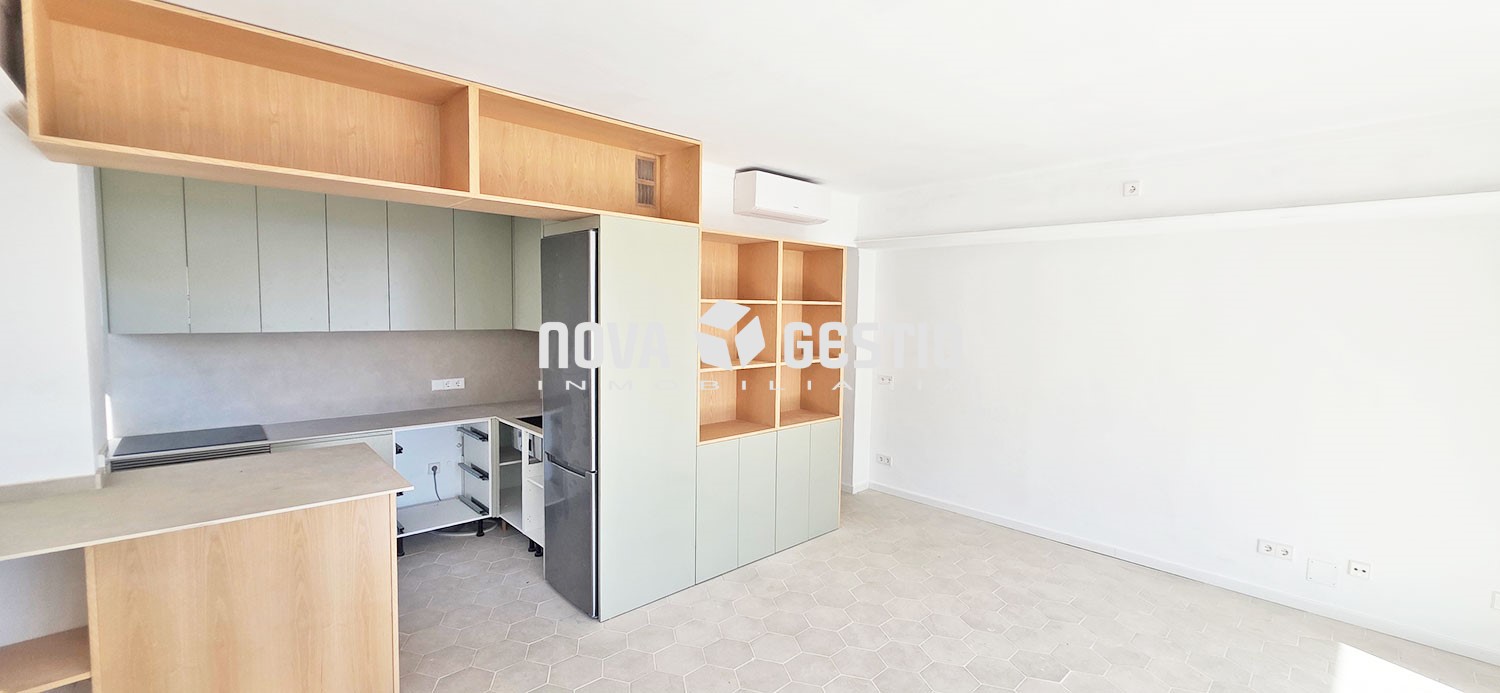 Piso primera linea S’Illot en alquiler : : PI1876SIL-AES