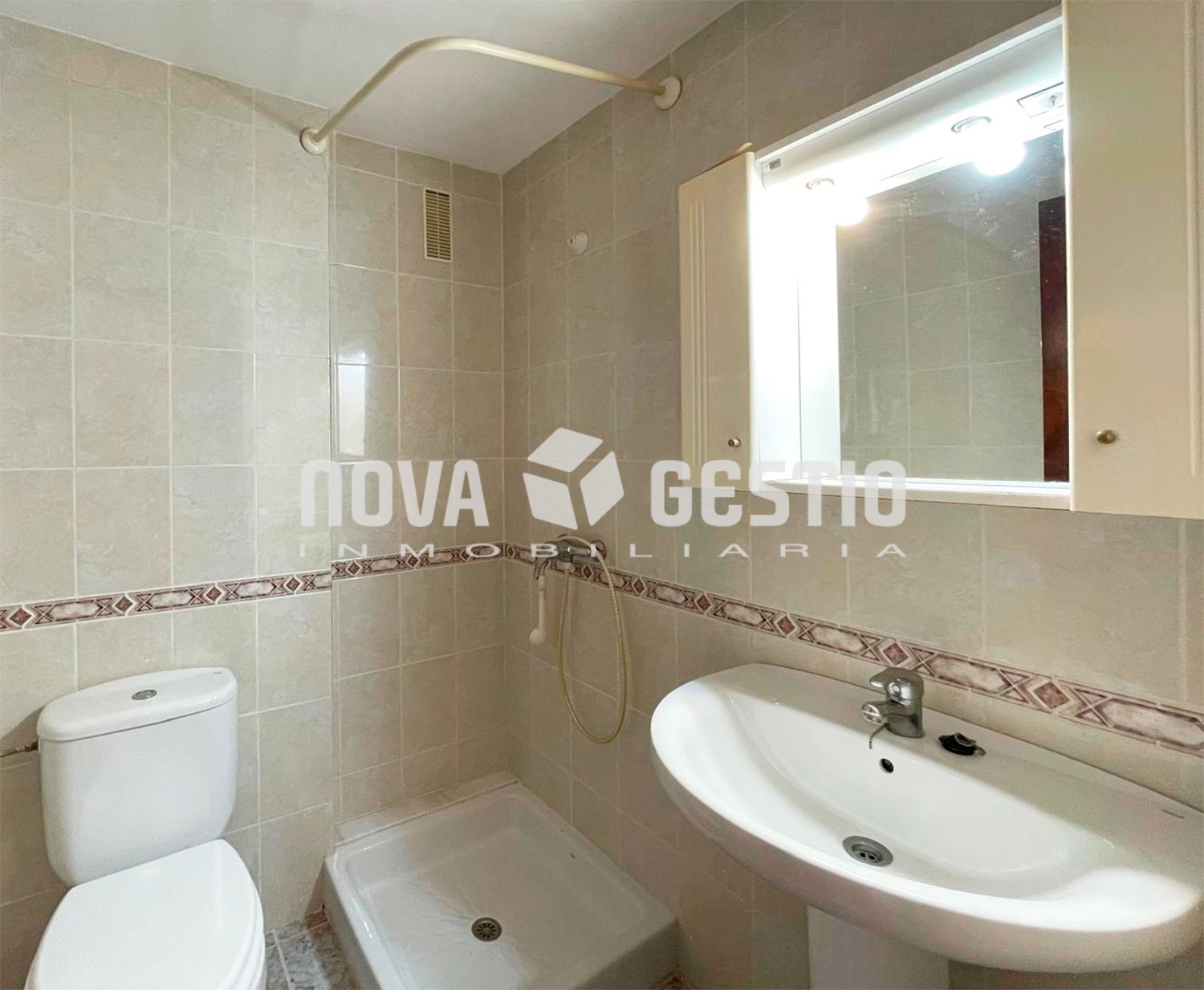 Piso en alquiler en Manacor : : PI1886MA-AES