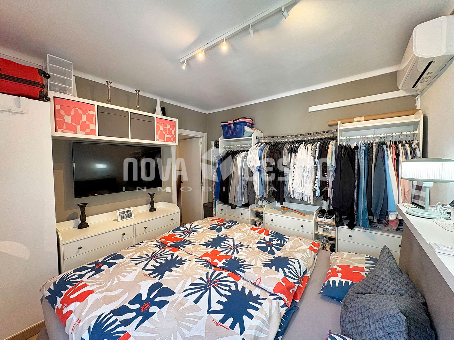 Piso reformado en venta en Cala Millor : : PI1883CM-VES