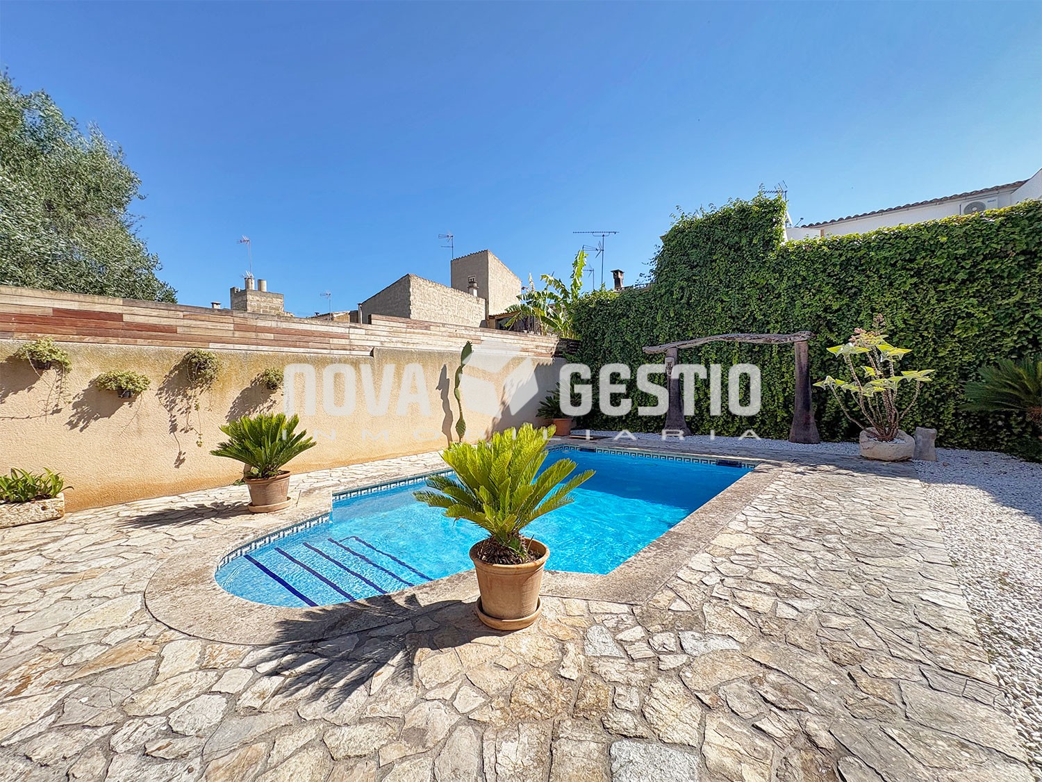 Casa en alquiler en Manacor : : CA808MA-AES