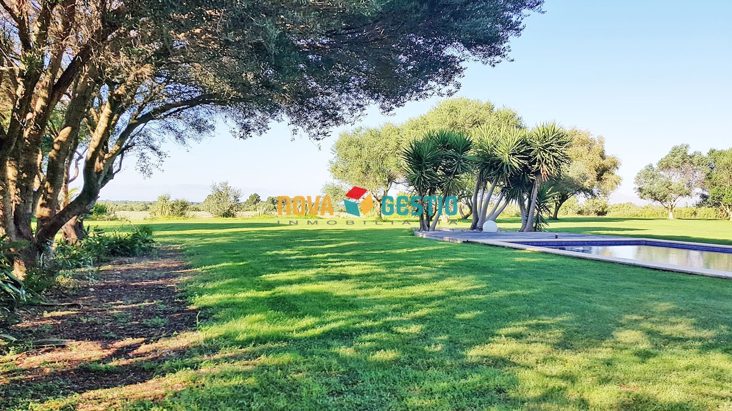 Finca rústica de lujo en venta en Santa Margarita : : FR1118SMG-VES