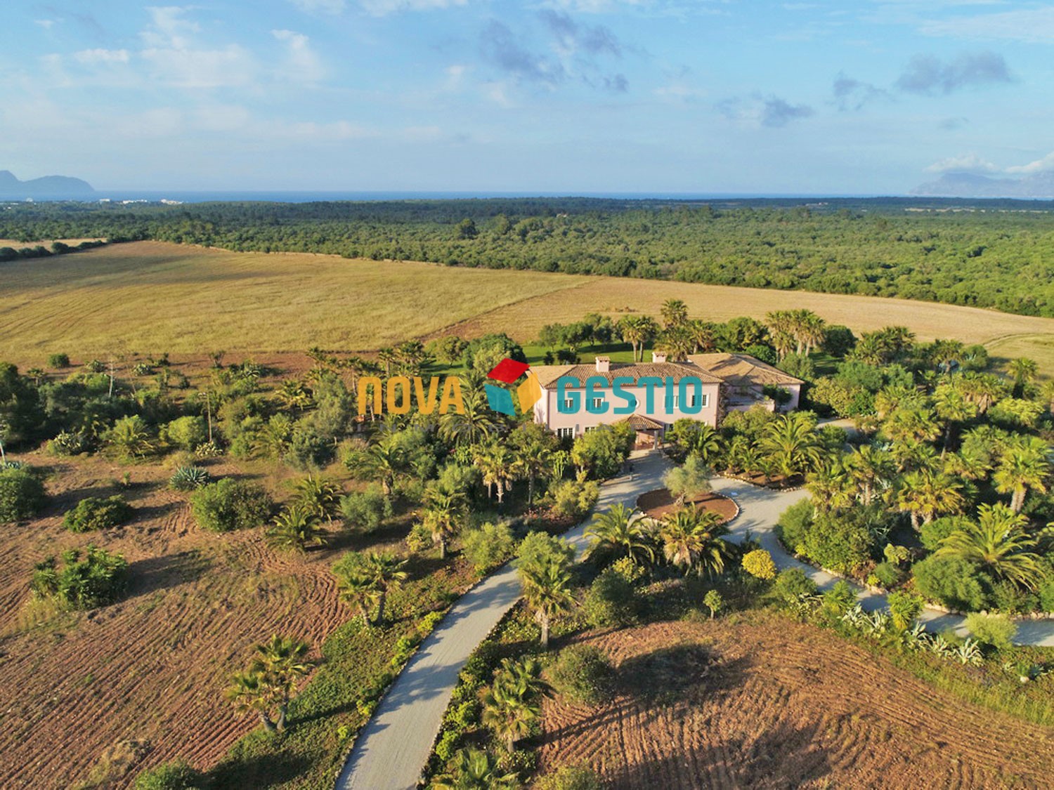 Finca rústica de lujo en venta en Santa Margarita : : FR1118SMG-VES
