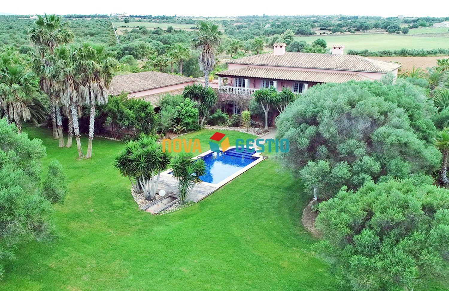Finca rústica de lujo en venta en Santa Margarita : : FR1118SMG-VES