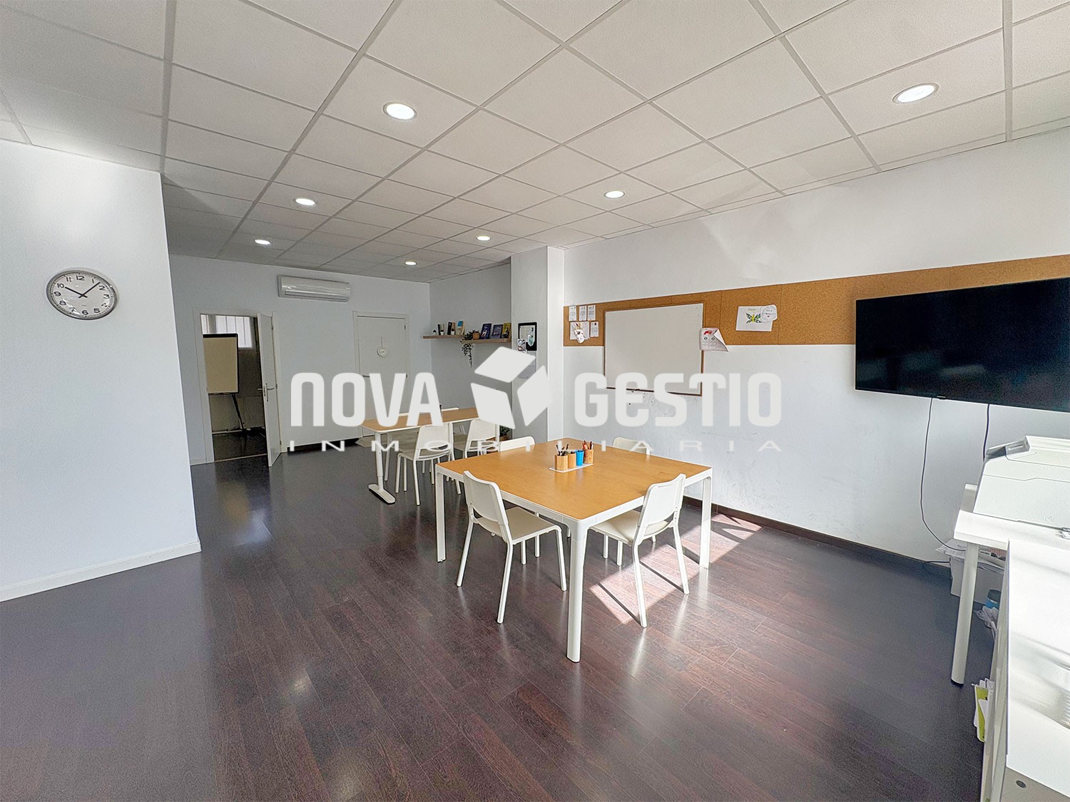Se alquila local comercial en Manacor : : LO1906MA-AES