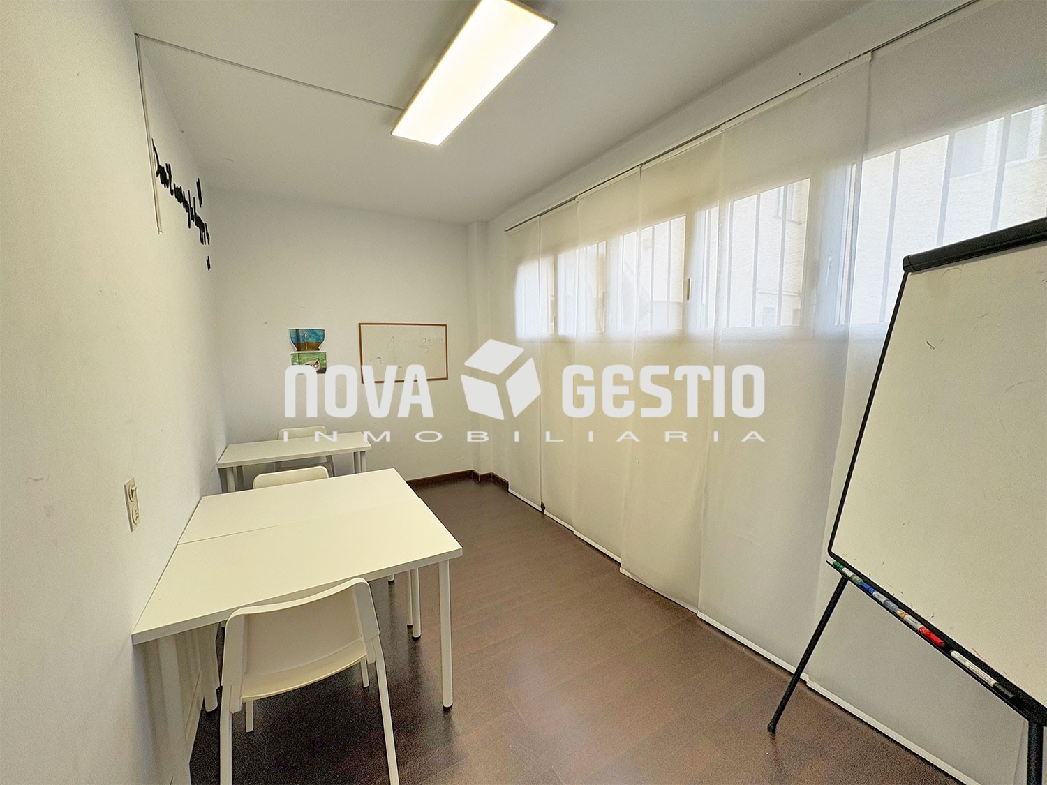Se alquila local comercial en Manacor : : LO1906MA-AES