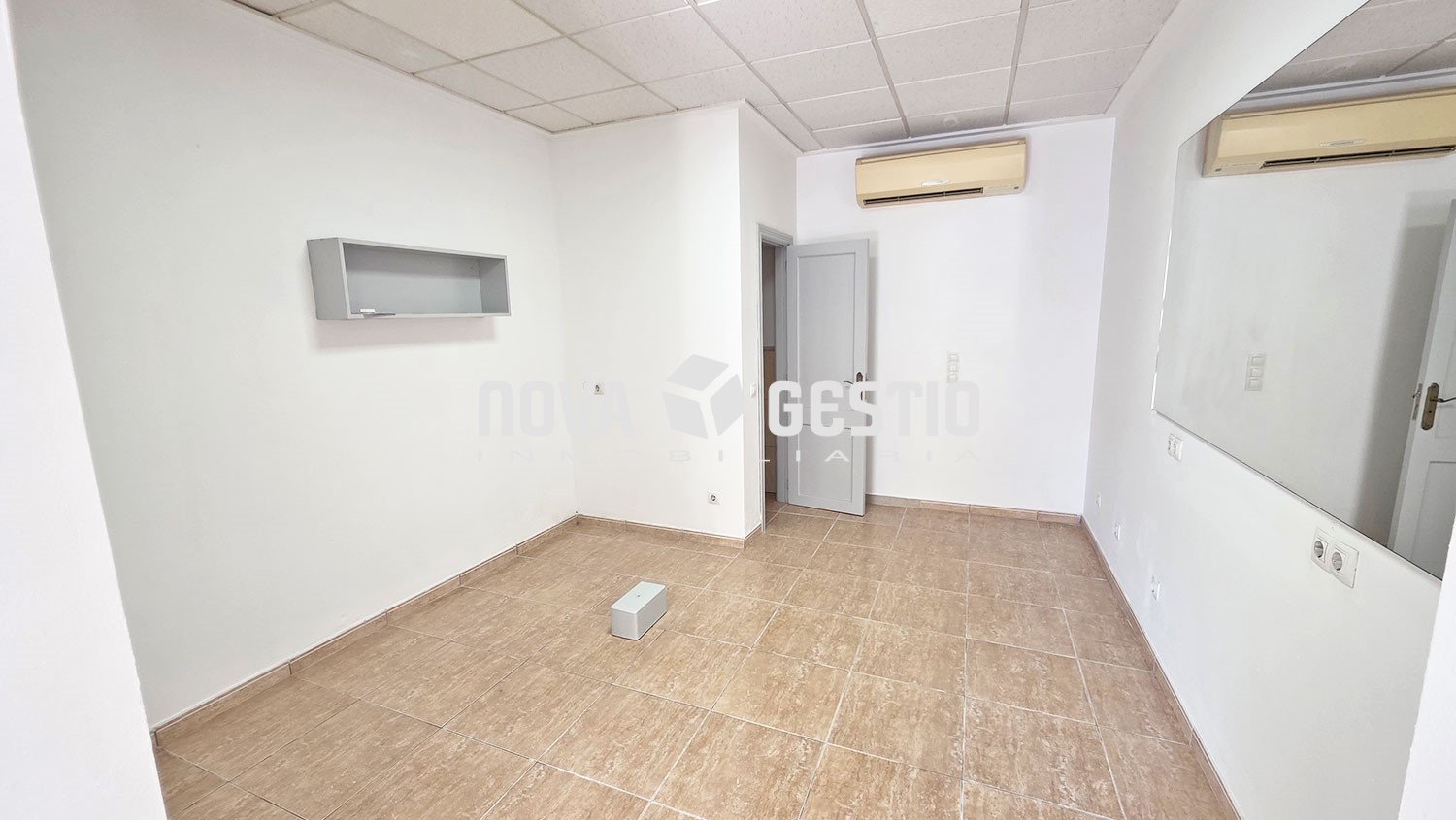 Local en alquiler en Manacor : : LO1901MA-AES