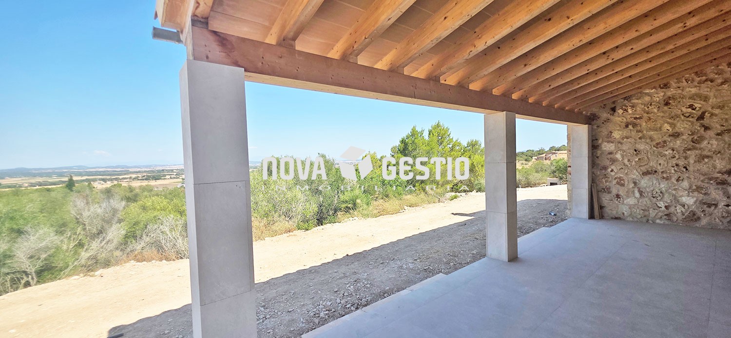 Finca Rústica obra nueva en venta en Manacor : : FR1910MA-VES