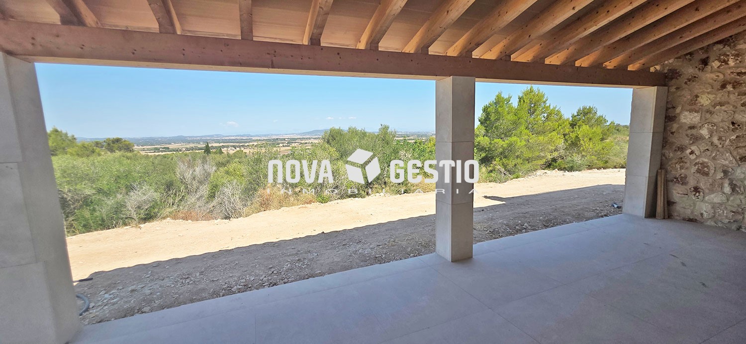 Finca Rústica obra nueva en venta en Manacor : : FR1910MA-VES