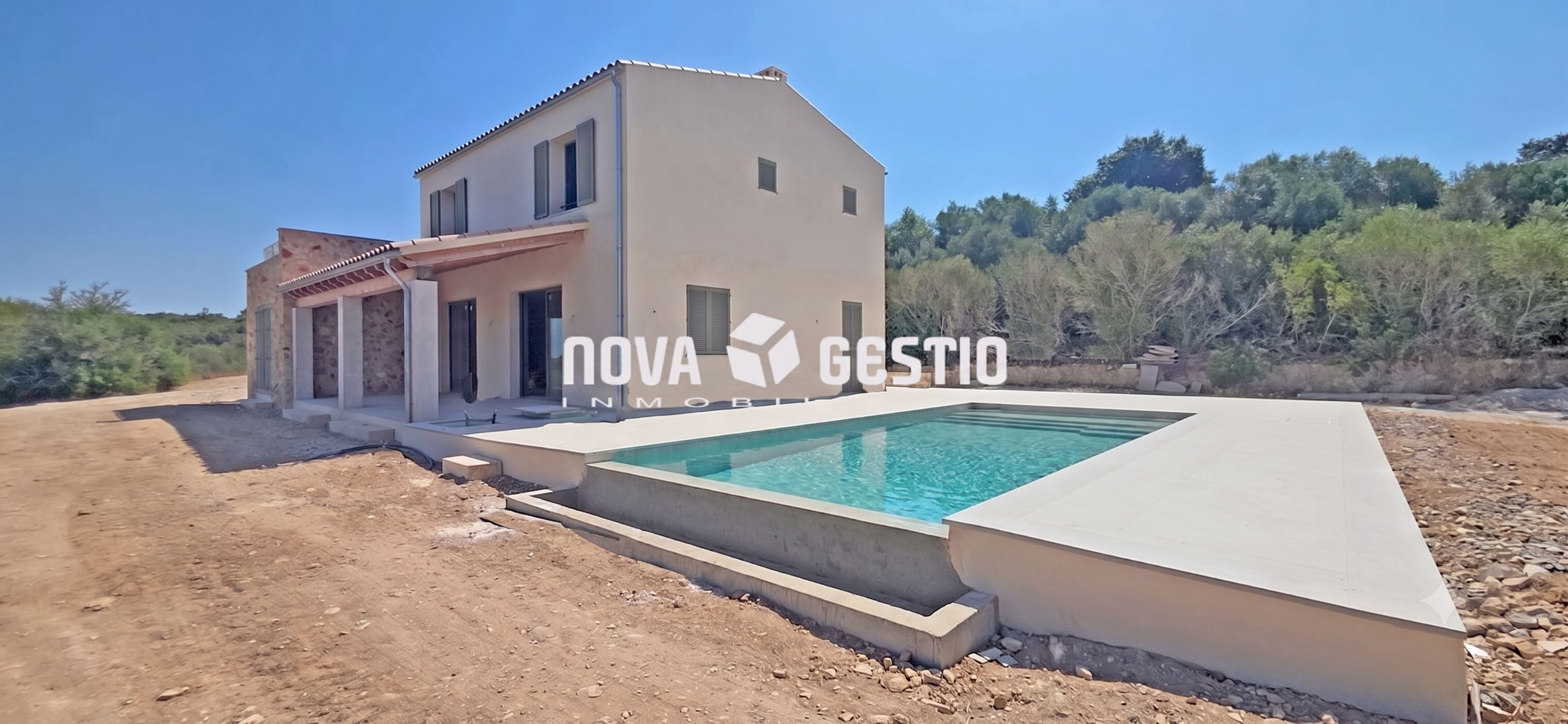 Finca Rústica obra nueva en venta en Manacor : : FR1910MA-VES