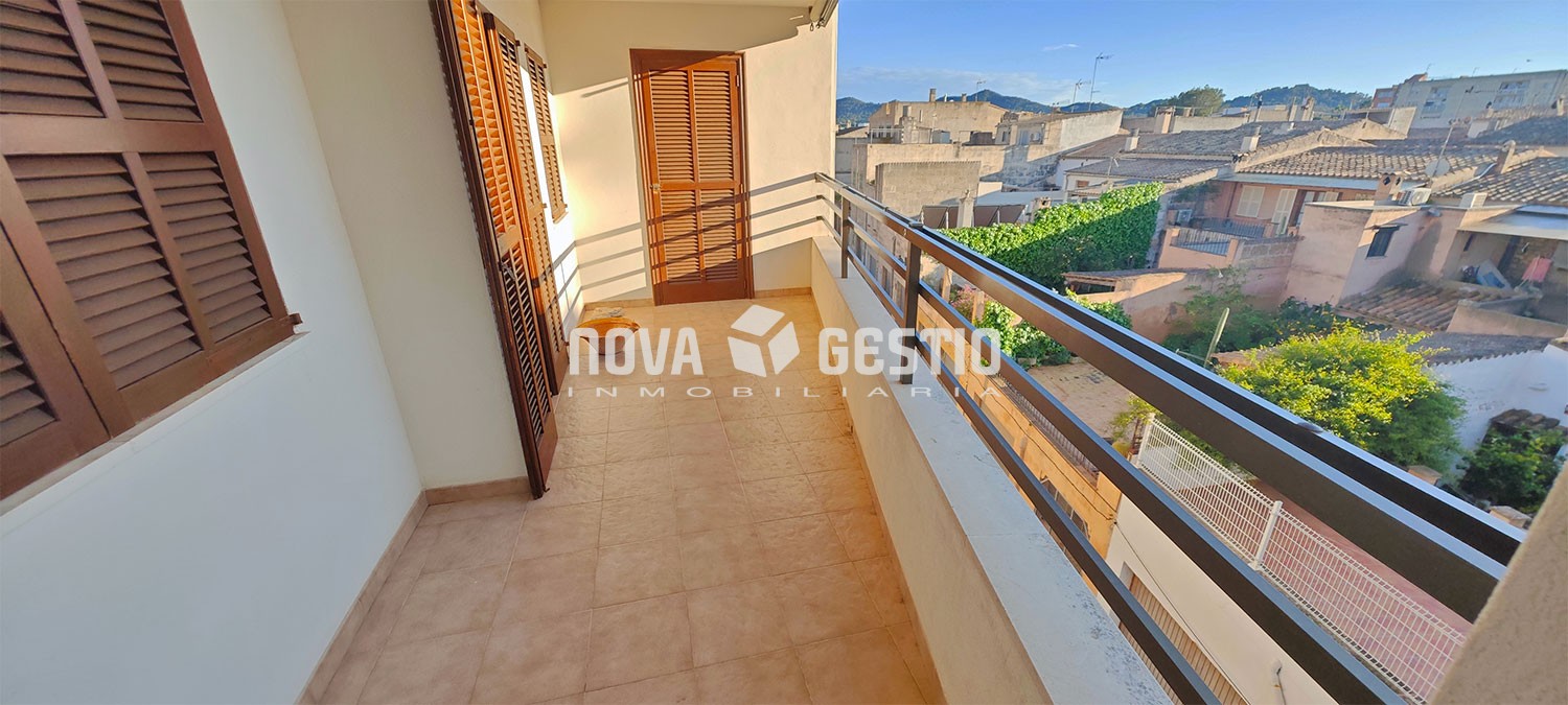 Amplio piso en alquiler en Manacor : : PI1724MA-AES