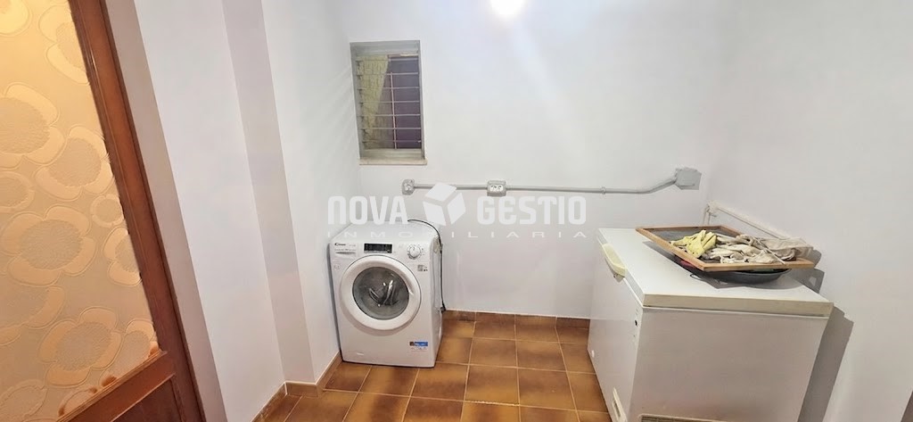 Amplio piso en alquiler en Manacor : : PI1918MA-AES