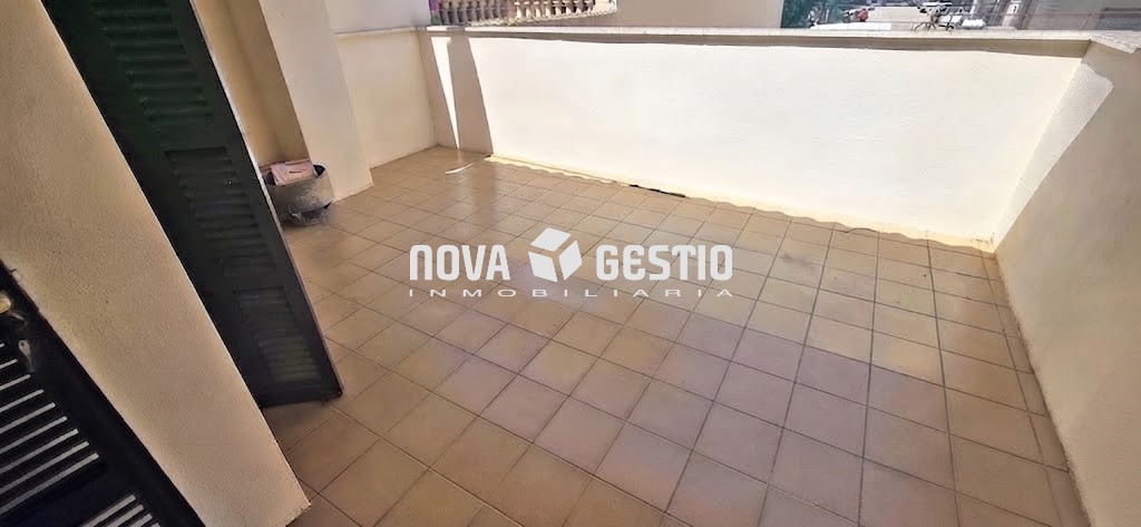Amplio piso en alquiler en Manacor : : PI1918MA-AES